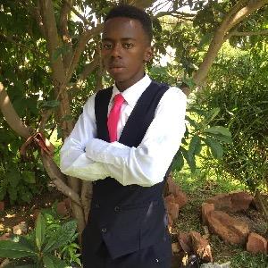 Wezi Tau Nyirongowezi